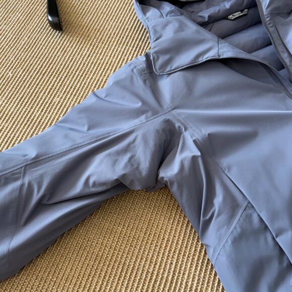 Arc'teryx Blue Puffer Jacket - Picture 4 of 8